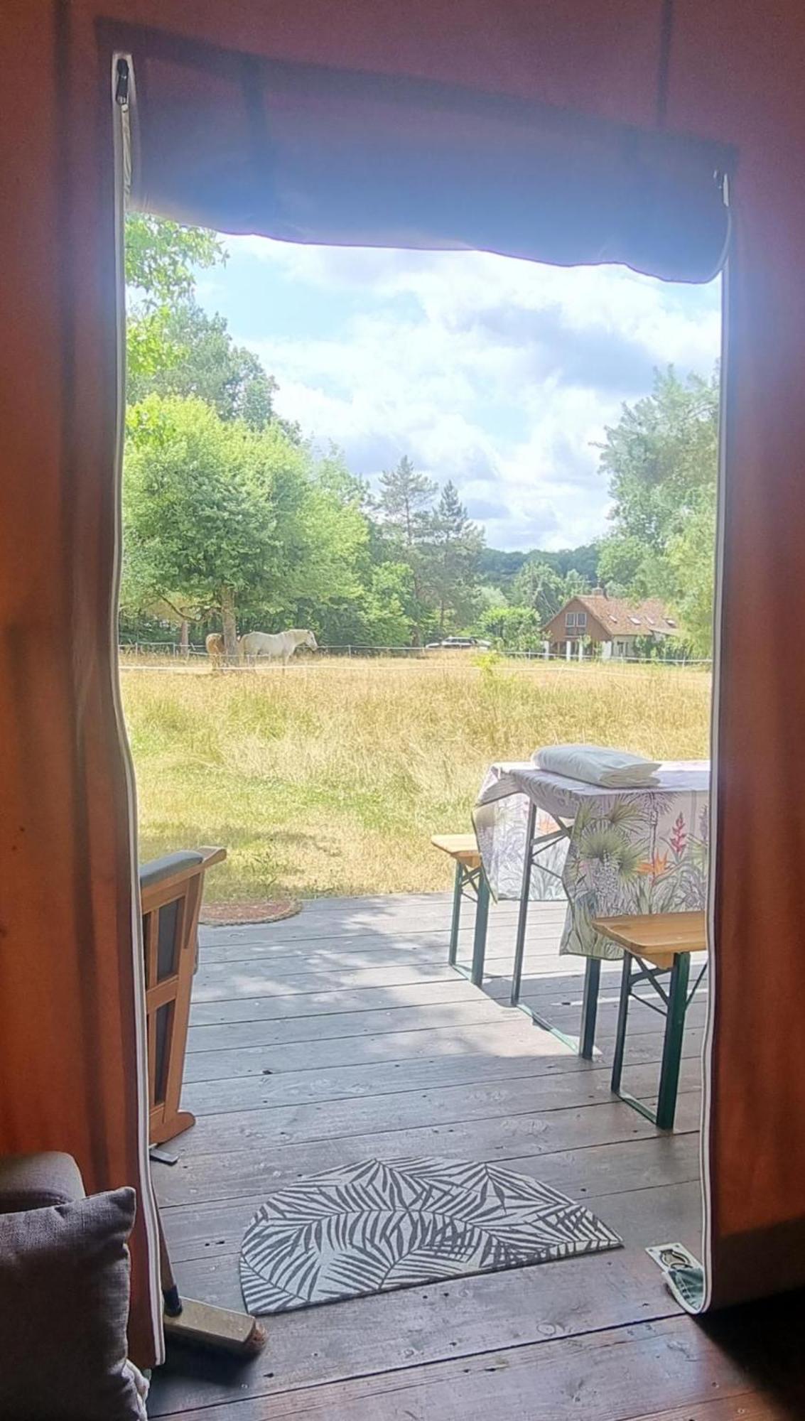 La Lodge Du Refuge Valigny 外观 照片